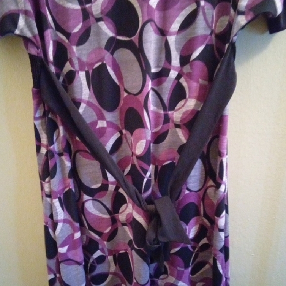 Womans XL Heart Soul Purple V-Neck Flutter Sleeve Knee Length Dress Tied Back - Picture 5 of 5
